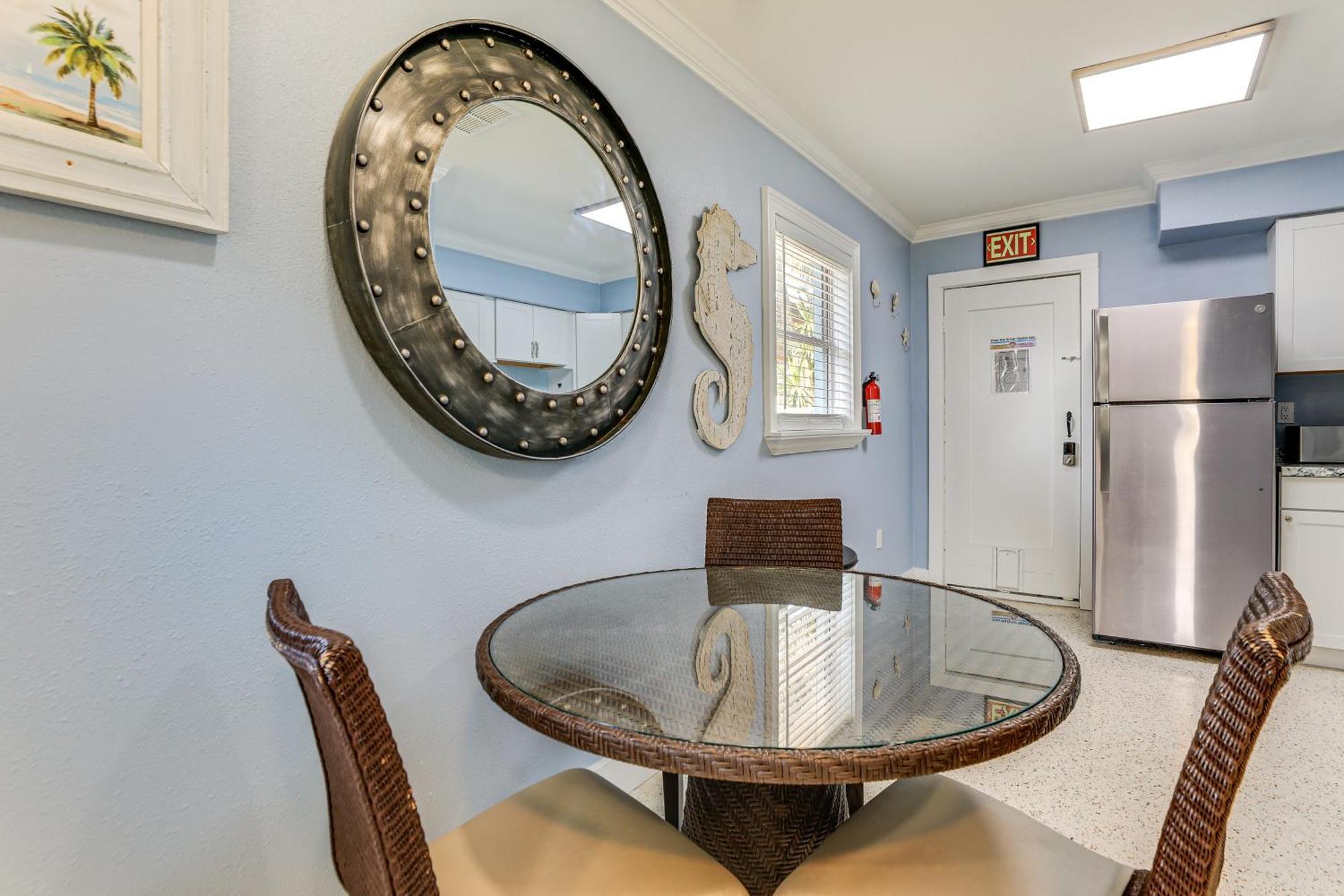 Indian Rocks Beach Duplex, Close To Beaches! 클리어워터 비치 외부 사진