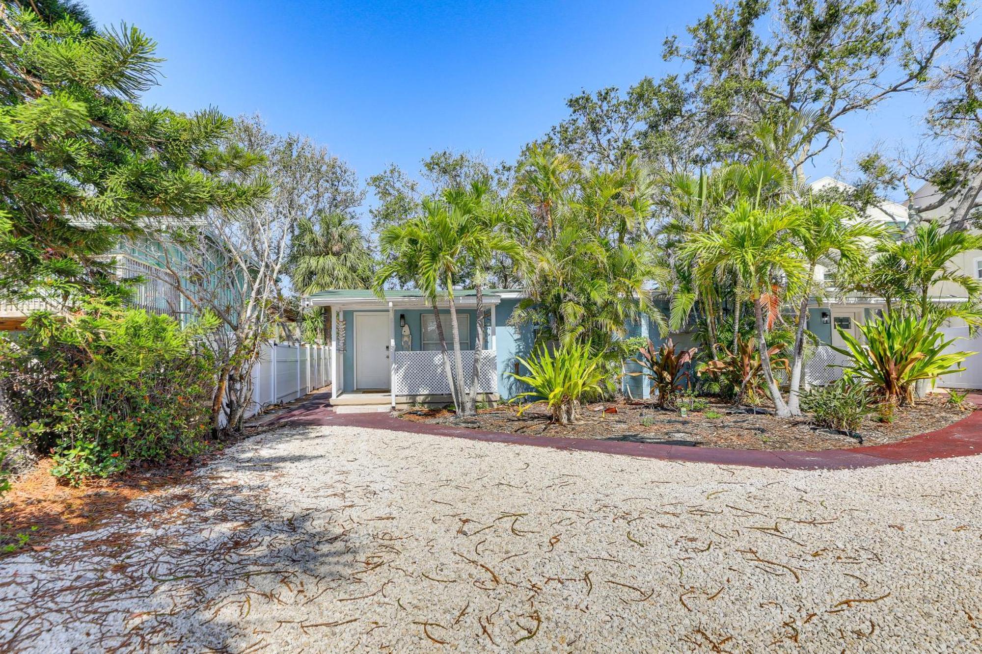 Indian Rocks Beach Duplex, Close To Beaches! 클리어워터 비치 외부 사진